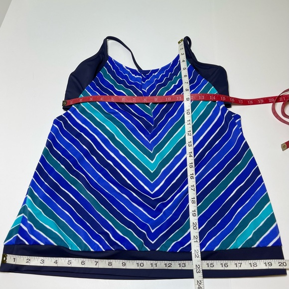 Athleta Water Stripe Blousy Chevron Tankini Teal Blue Size 40 B/C - Picture 11 of 11